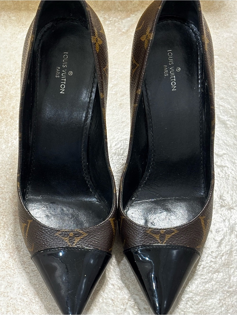 Louis Vuitton Monogram Pointed Toe Pumps with Black Patent Cap